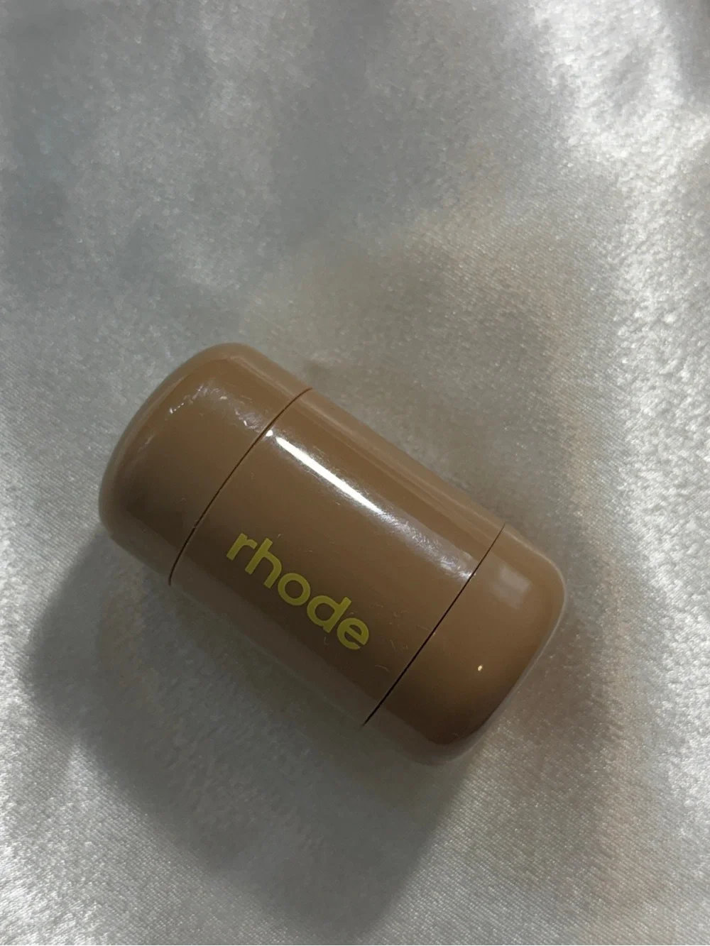 Rhode Sun Soak Pocket blush